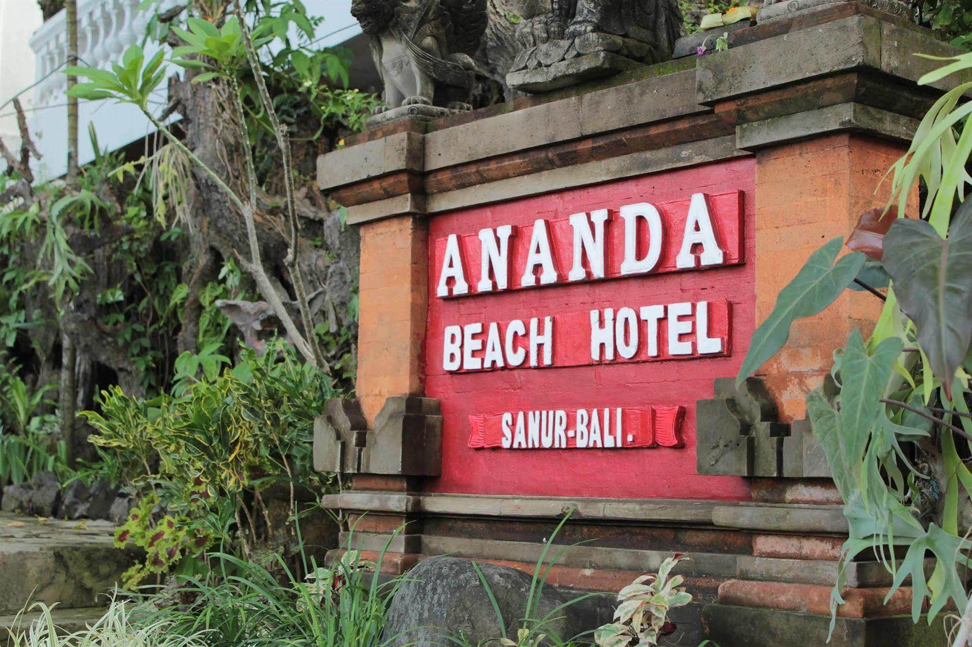Oyo 1930 Ananda Beach Hotel Санур Экстерьер фото